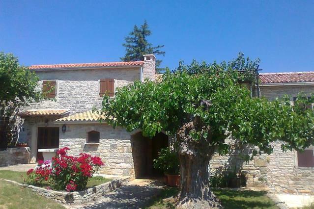 Agroturizam Nezic Βίλα Oprtalj Εξωτερικό φωτογραφία